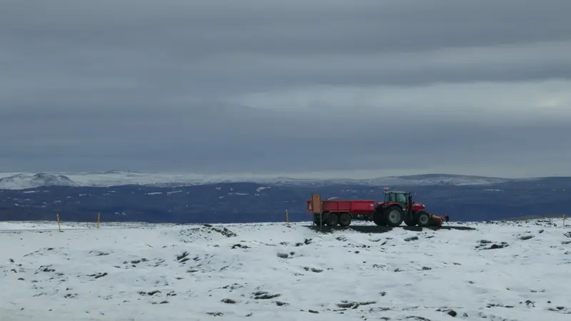 Tractor